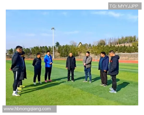 闽侯足球热潮来袭青少年踢球活动蓬勃发展助力体育事业腾飞